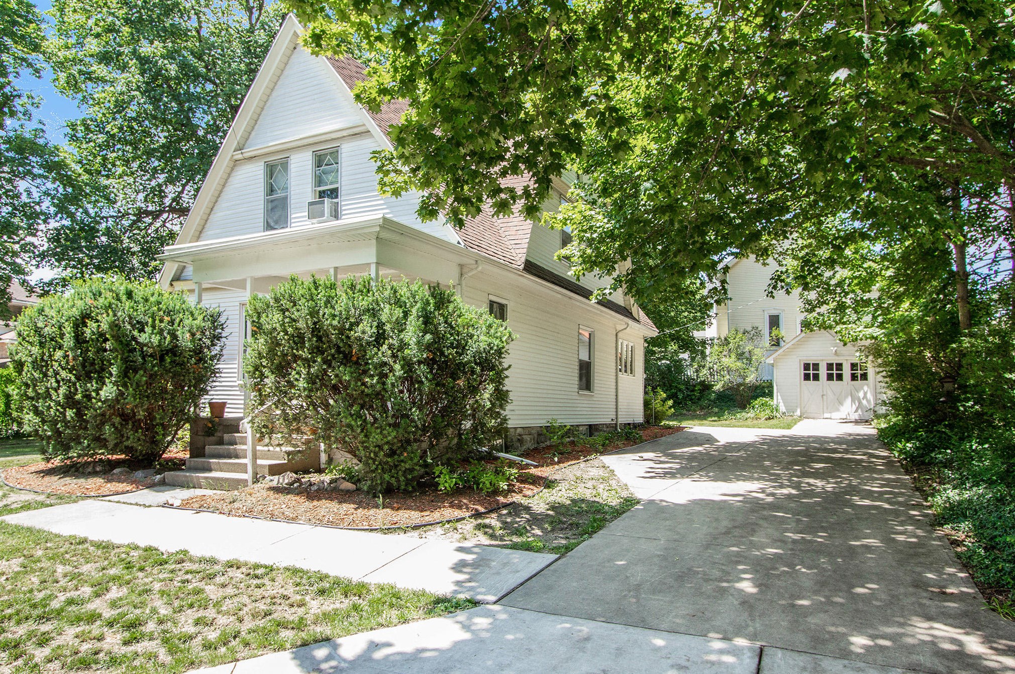 23 Lovell Pl, Ionia, MI 48846