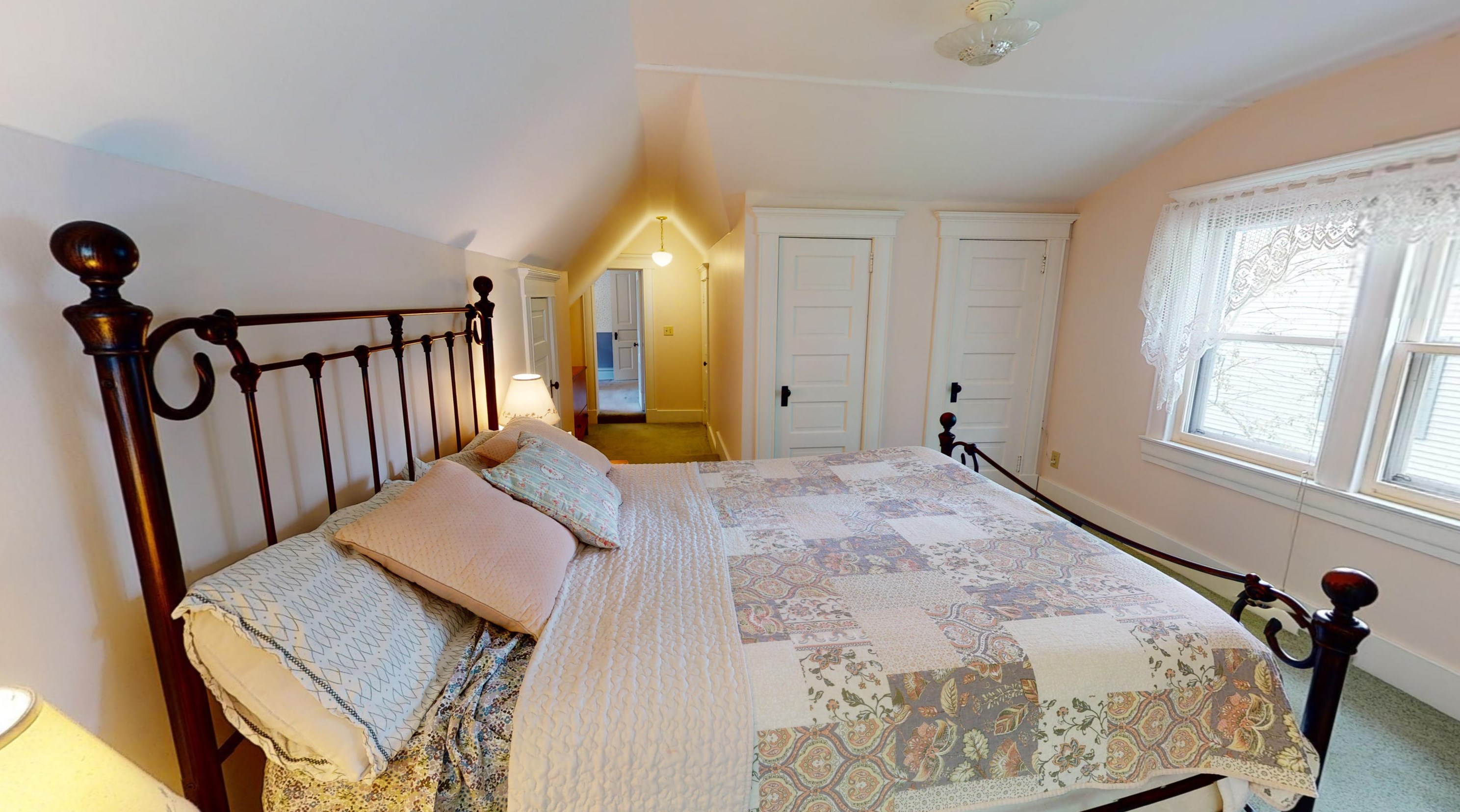 506 Prospect St, Marshall MI  49068-1248 exterior