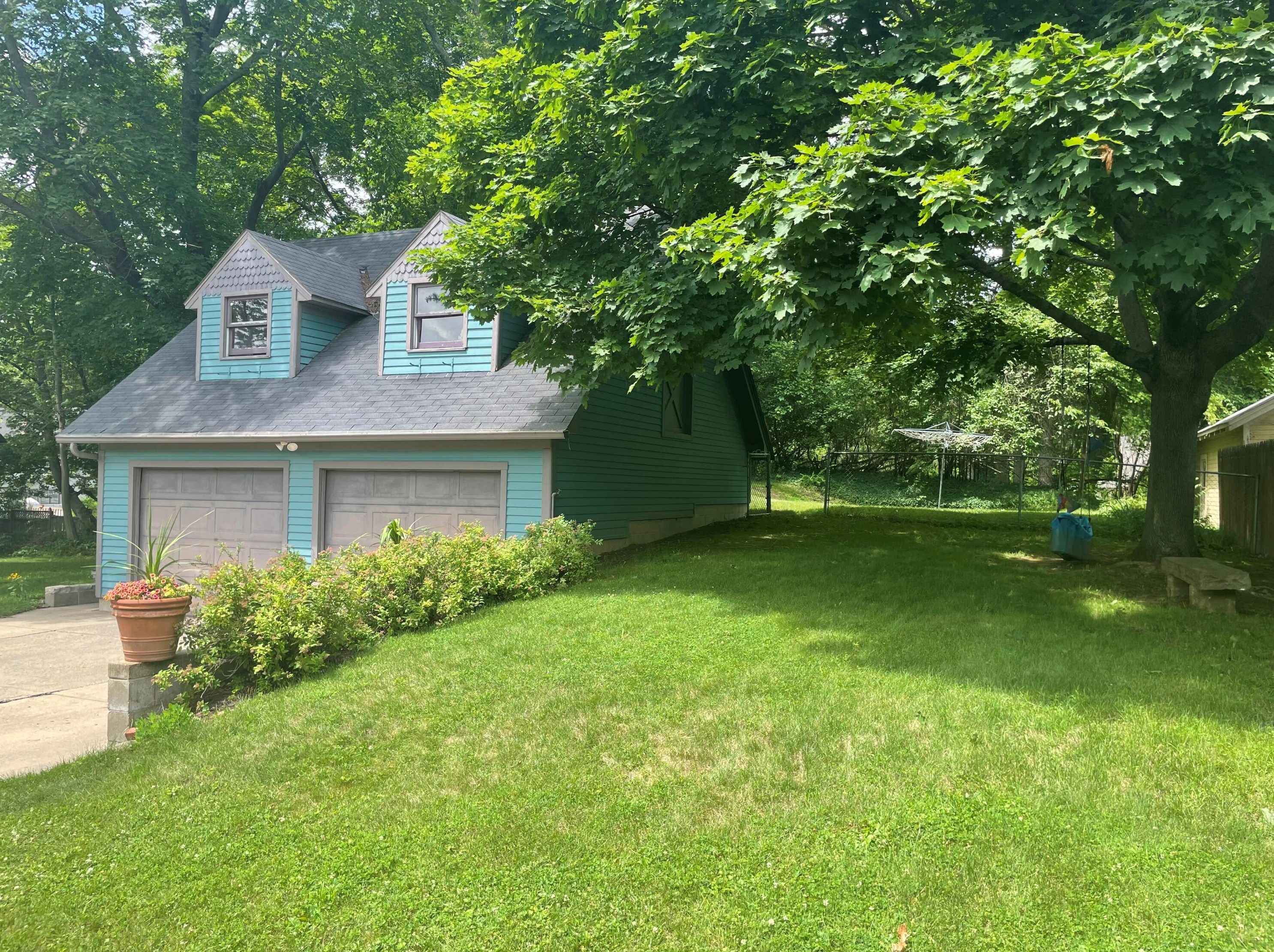 506 Prospect St, Marshall MI  49068-1248 exterior