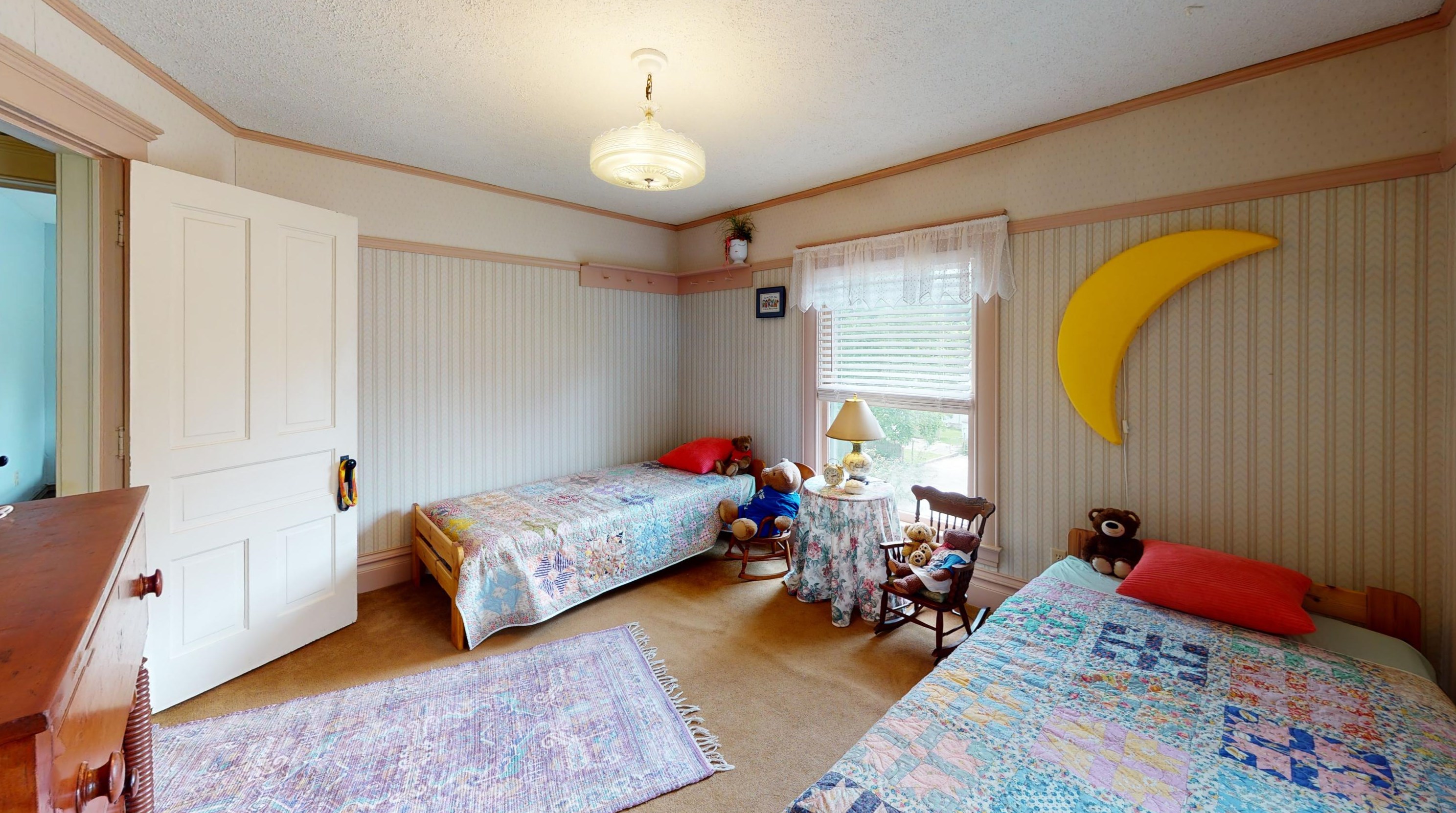 506 Prospect St, Marshall MI  49068-1248 exterior