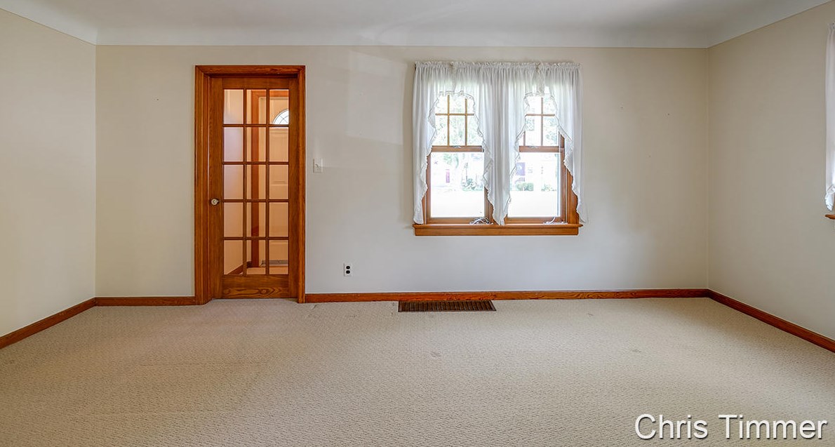 3465 Hubbard St, Hamilton, MI 49419