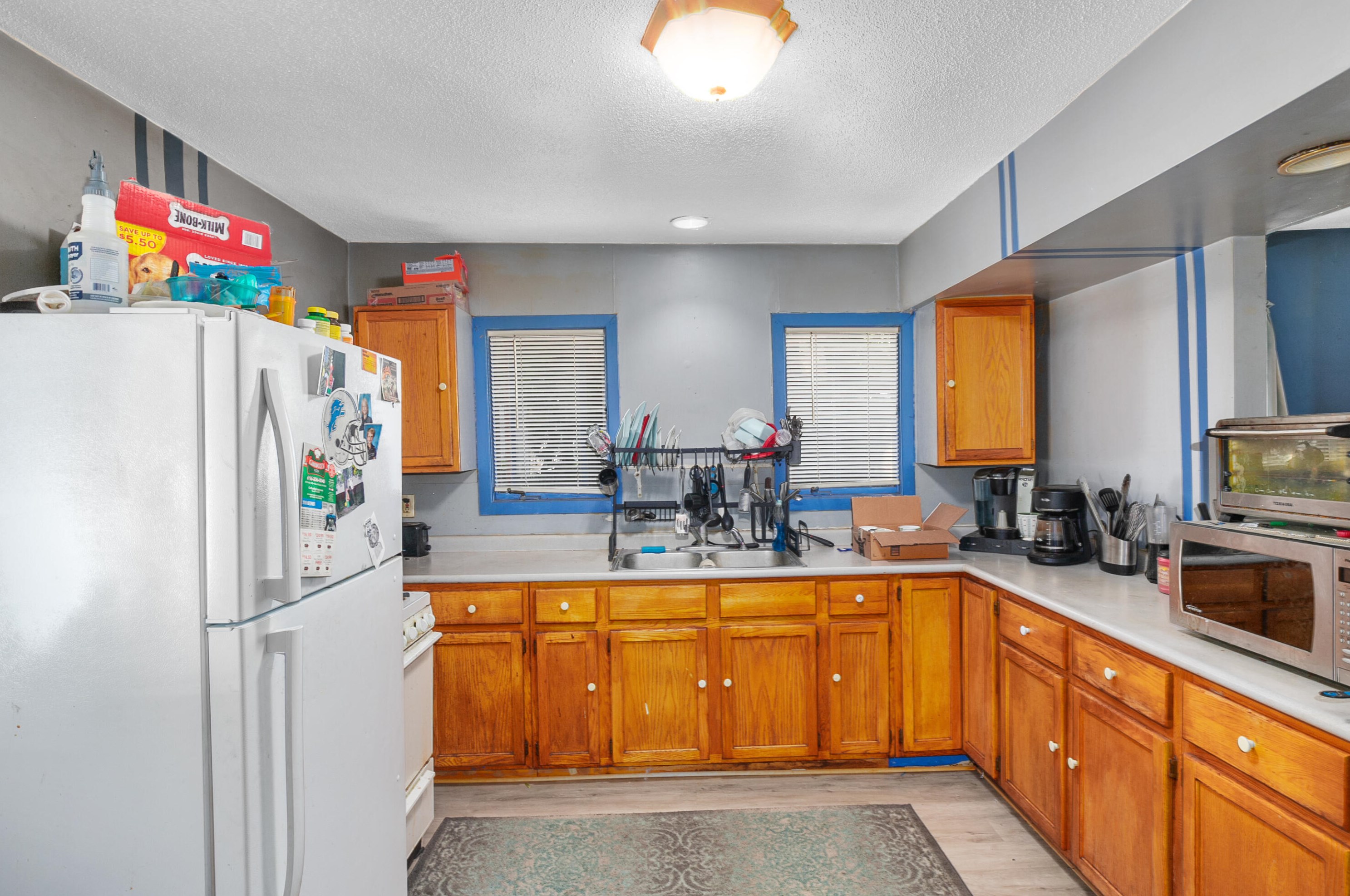 541 11th St, Grand Rapids MI  49504-4450 exterior