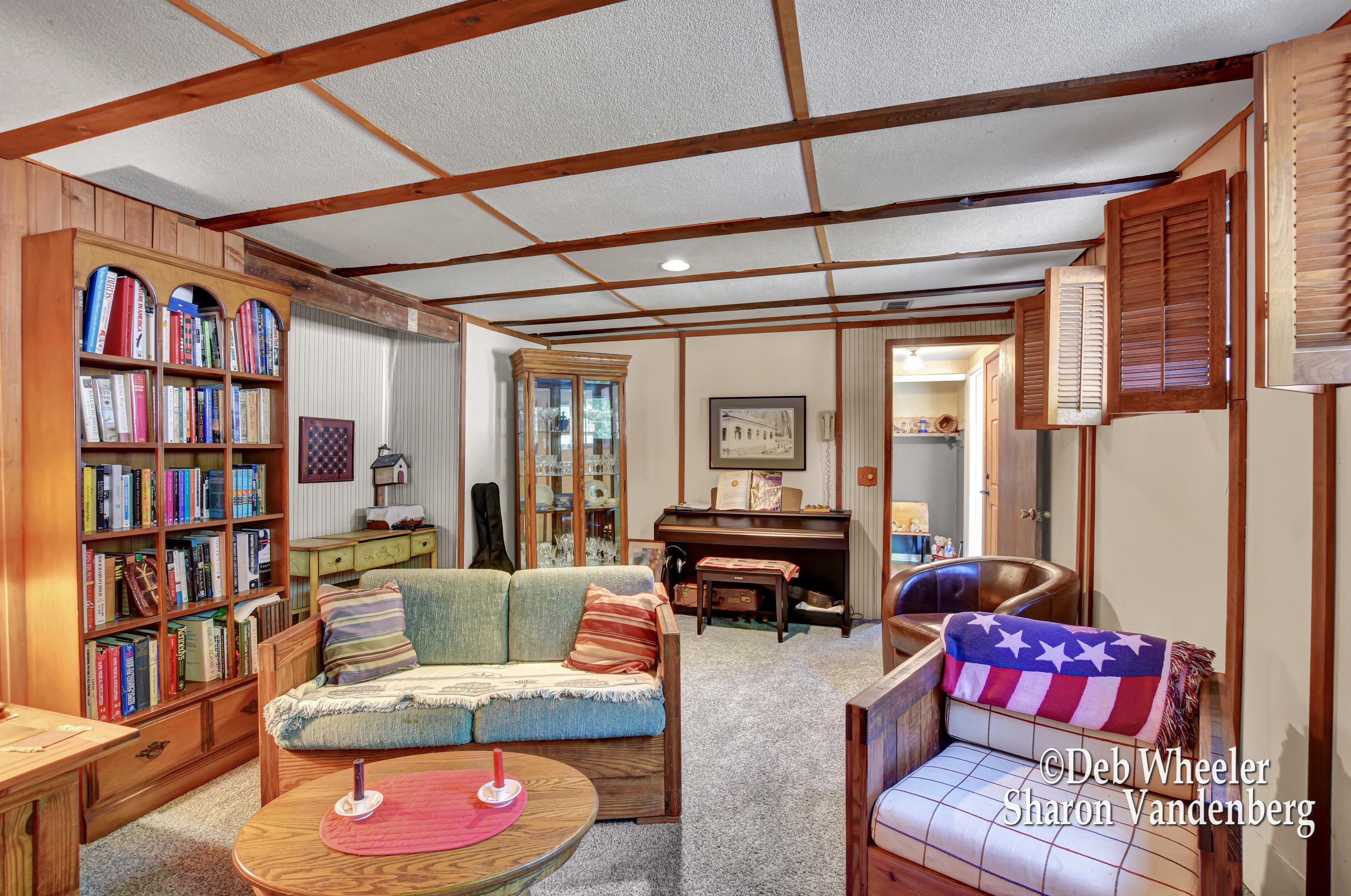 1174 Fuller Ct, Grand Rapids MI  49508-4742 exterior