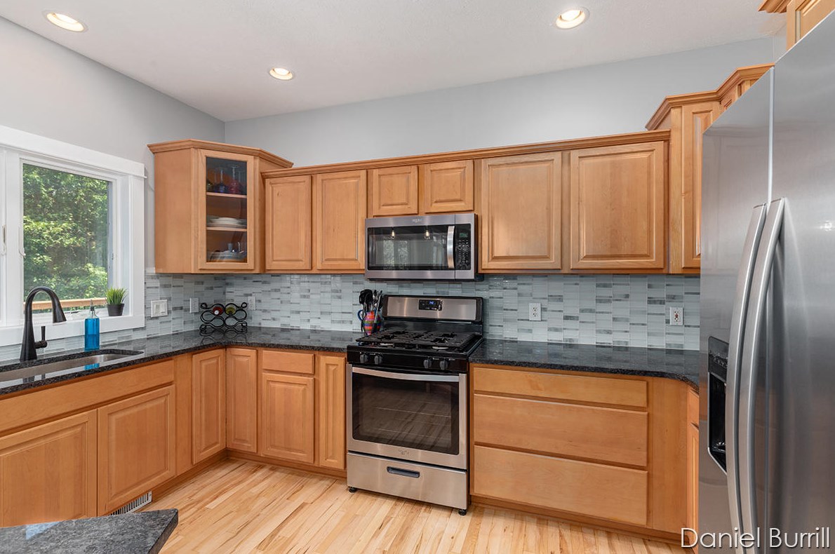 9571 Douglas Fir Ct, Sparta MI 49345-8276 exterior