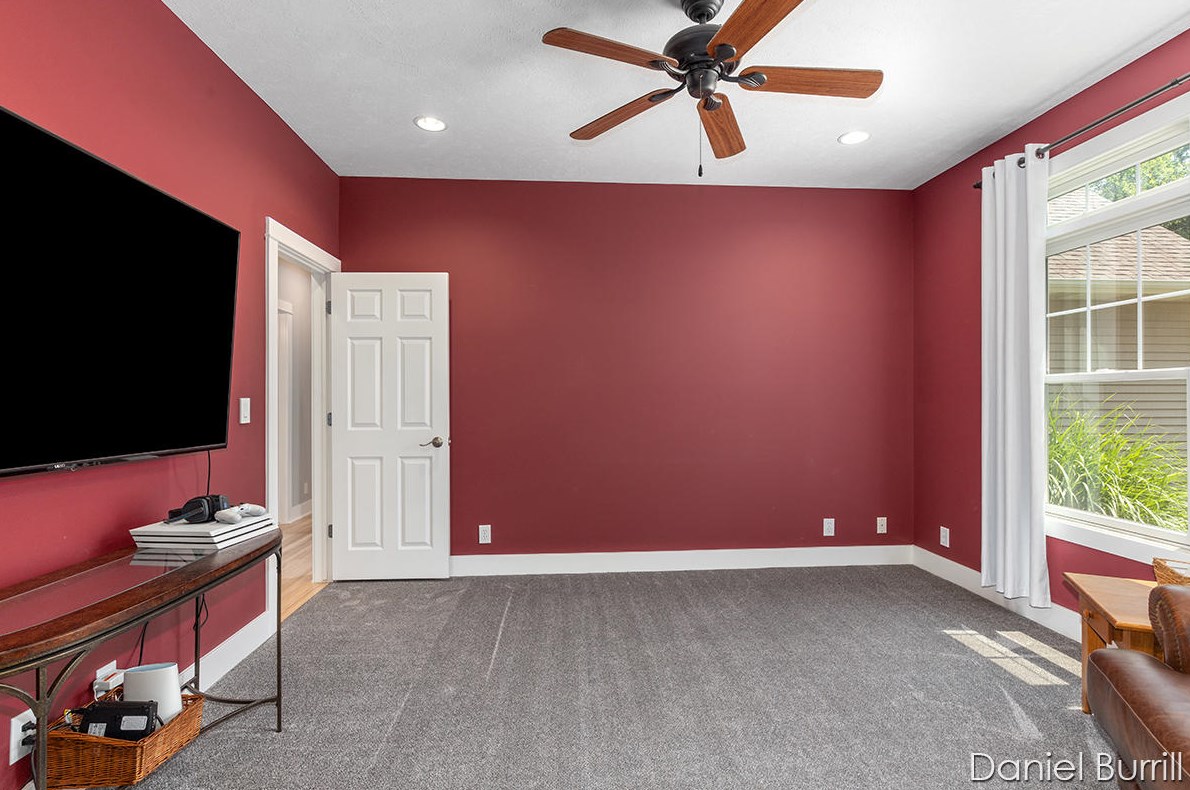 9571 Douglas Fir Ct, Sparta MI 49345-8276 exterior