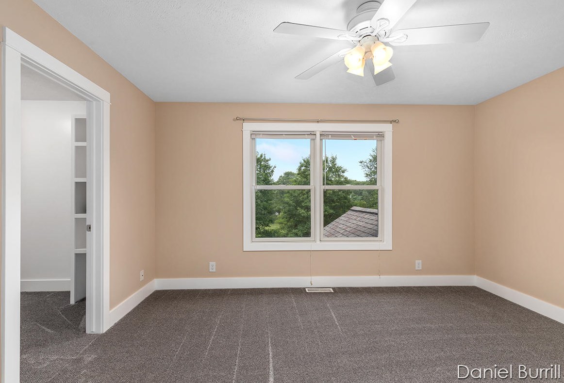 9571 Douglas Fir Ct, Sparta MI 49345-8276 exterior