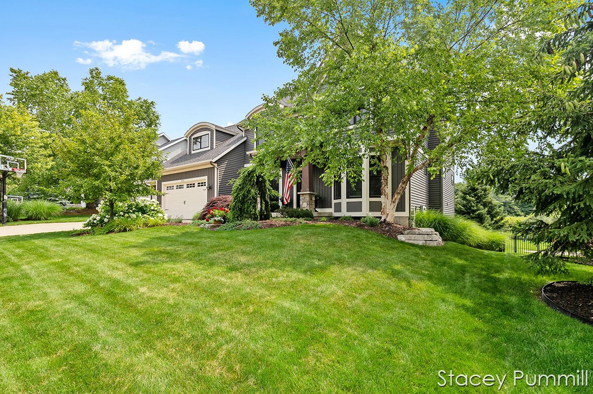 632 Village Springs Dr, Ada, MI 49301-8145