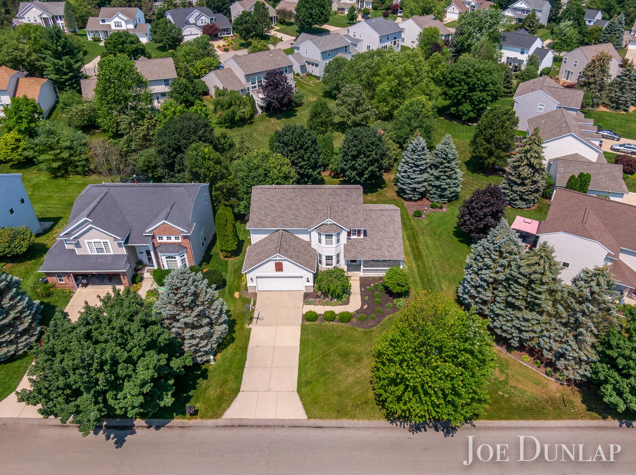 5469 Maple Hill Ave, Ada, MI 49301-7719