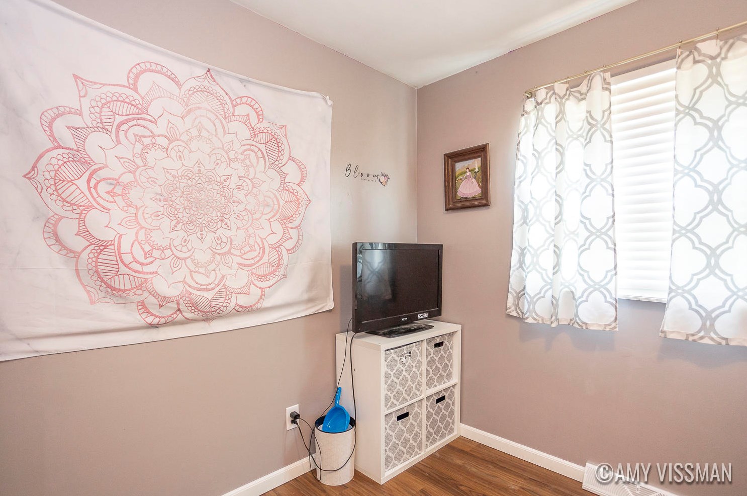 2731 Valley Ave, Grand Rapids MI  49544-1754 exterior