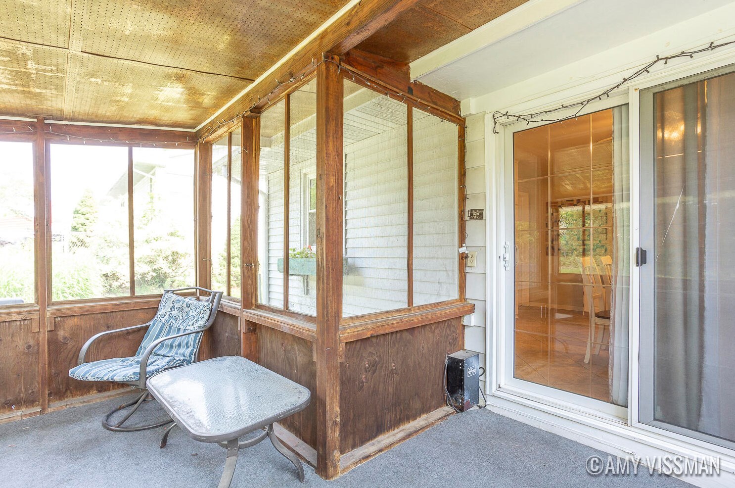 2731 Valley Ave, Grand Rapids MI  49544-1754 exterior