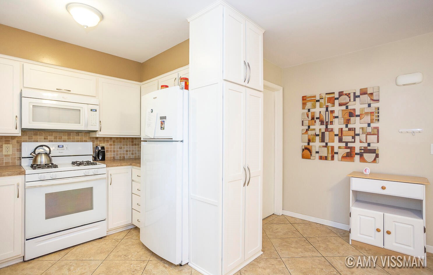 2731 Valley Ave, Grand Rapids MI  49544-1754 exterior