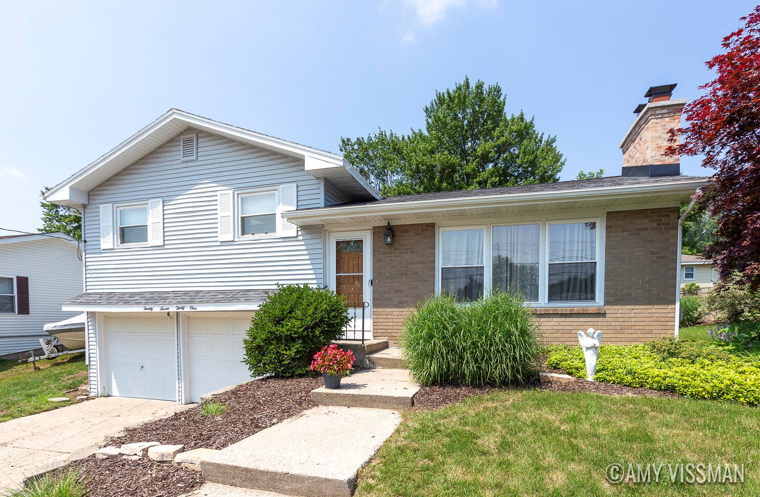 2731 Valley Ave, Grand Rapids, MI 49544-1754