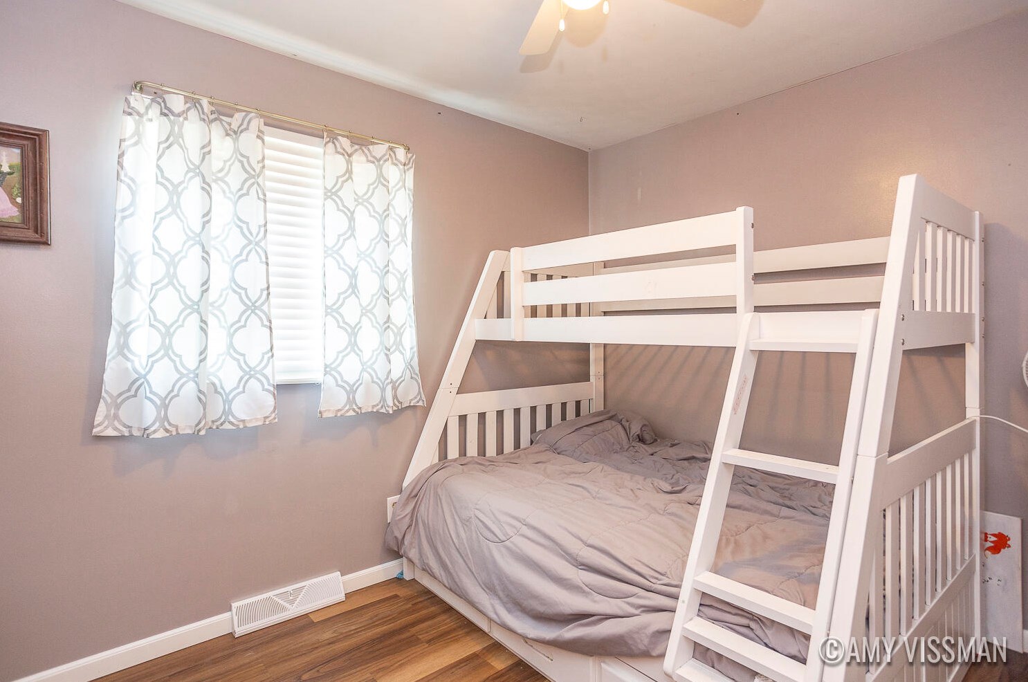 2731 Valley Ave, Grand Rapids MI  49544-1754 exterior