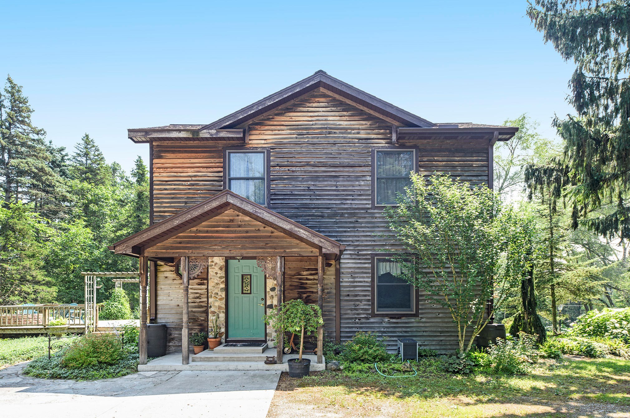 1133 Luce Ave, White Cloud, MI 49349-9039