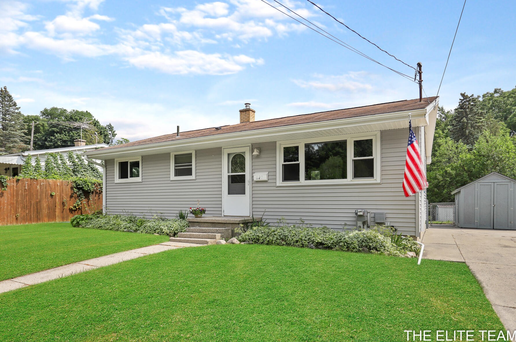 627 Jones St, Ionia, MI 48846-1315