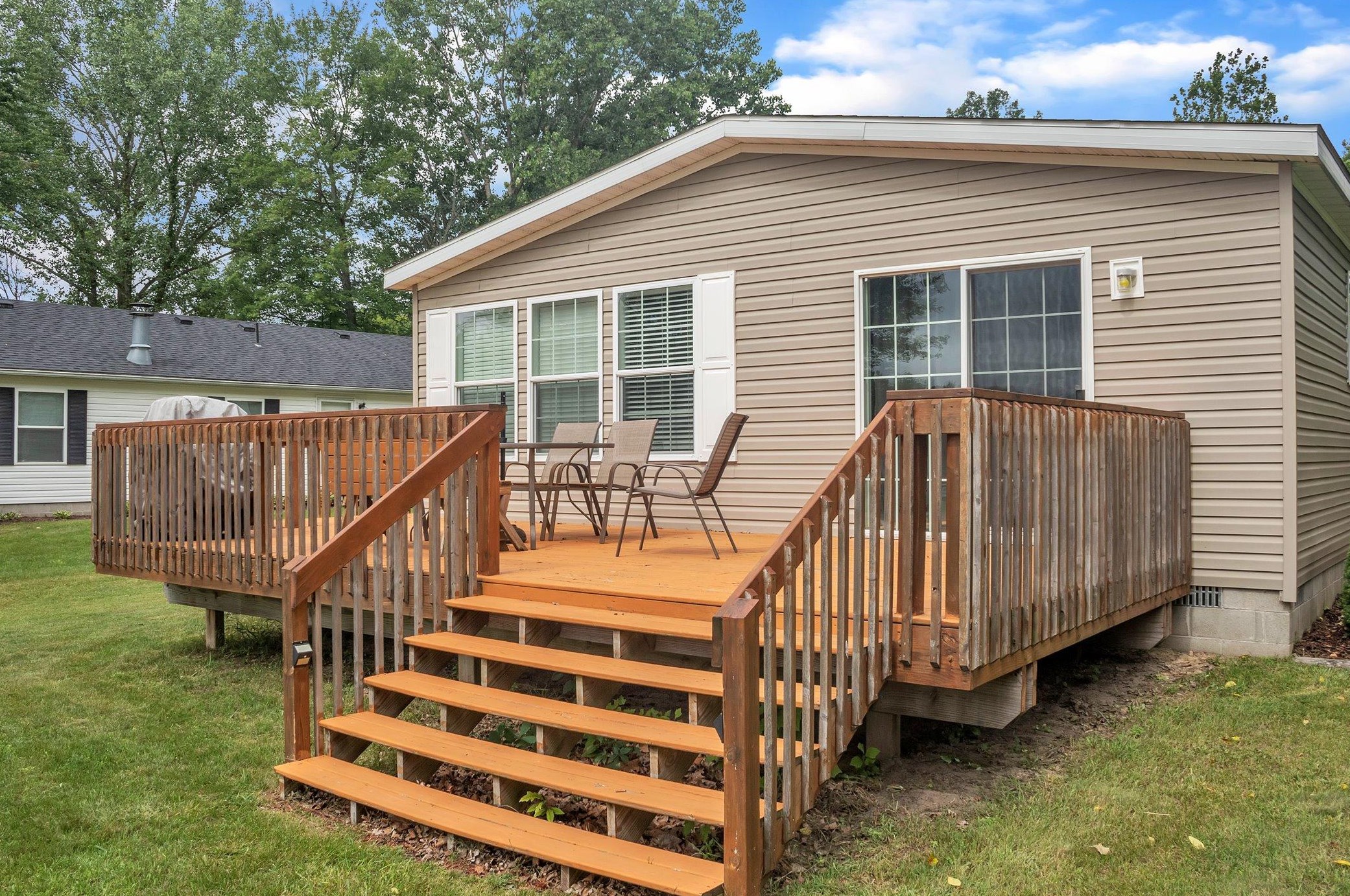 19161 Merry Rd, Grand Junction, MI 49056