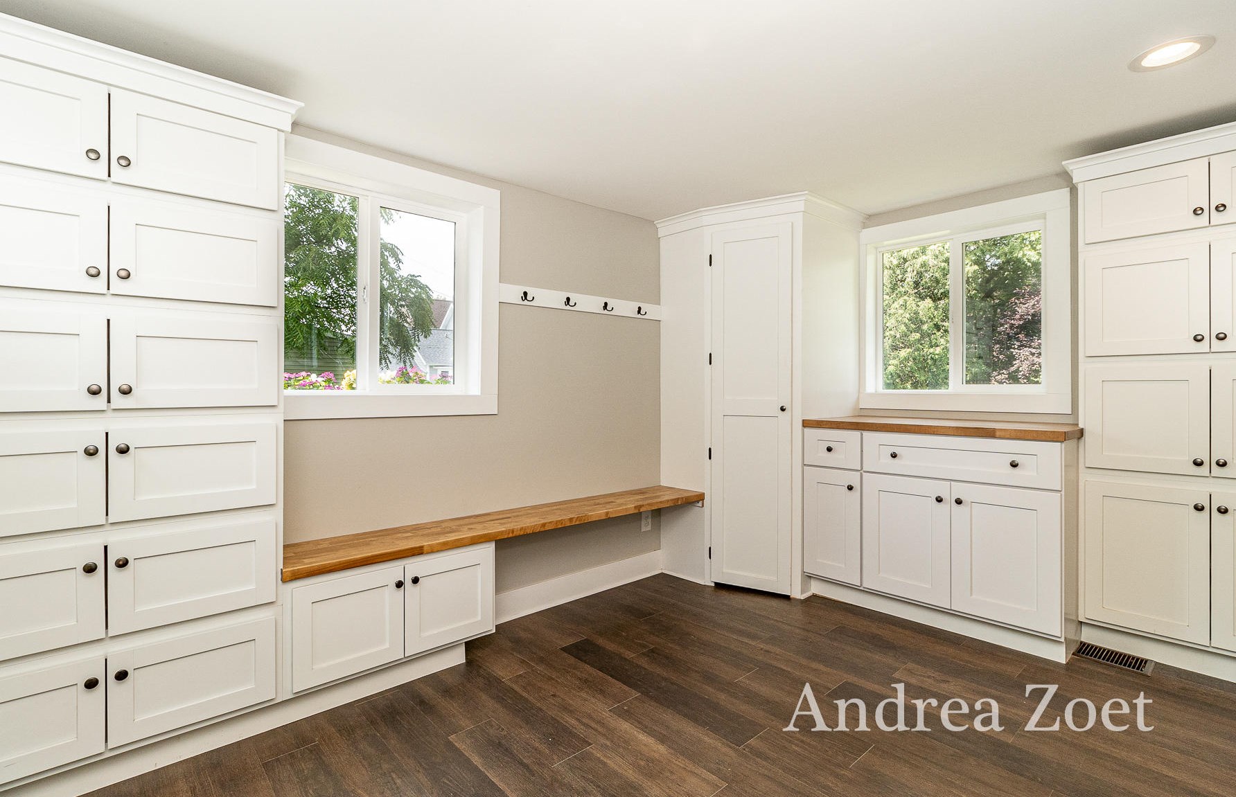 1815 Coit Ave, Grand Rapids MI  49505-4729 exterior