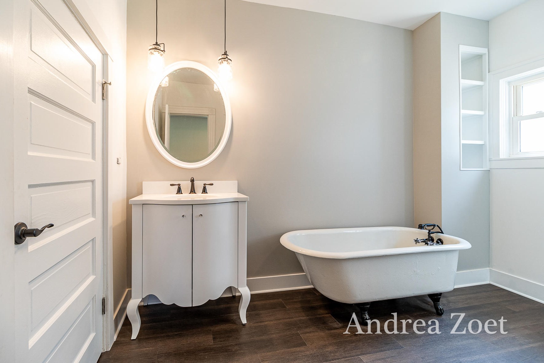 1815 Coit Ave, Grand Rapids MI  49505-4729 exterior