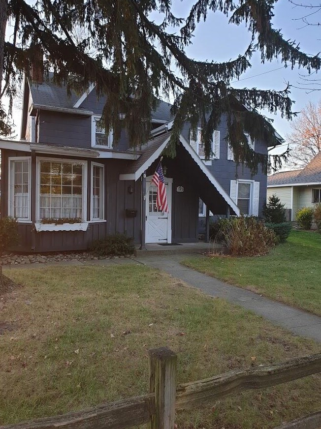 193 Clay St, Coldwater MI  49036-2160 exterior