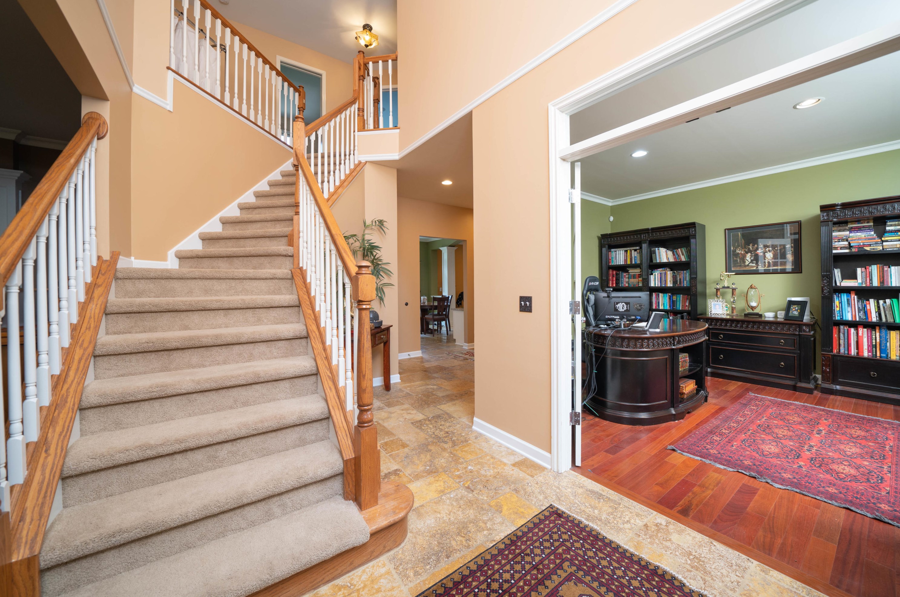 8171 Barony Pt, Mattawan, MI 49071-9483