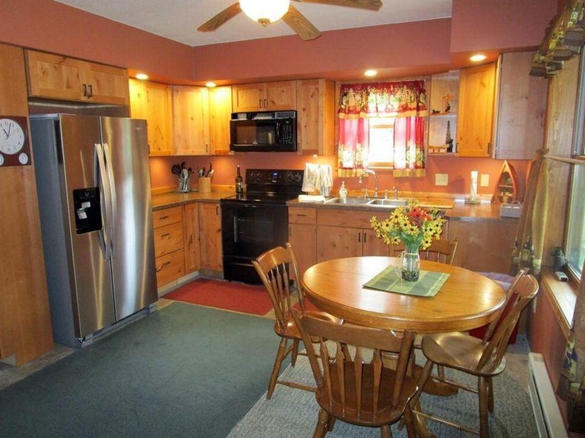 3550 Timberlane Dr, Evart, MI 49631