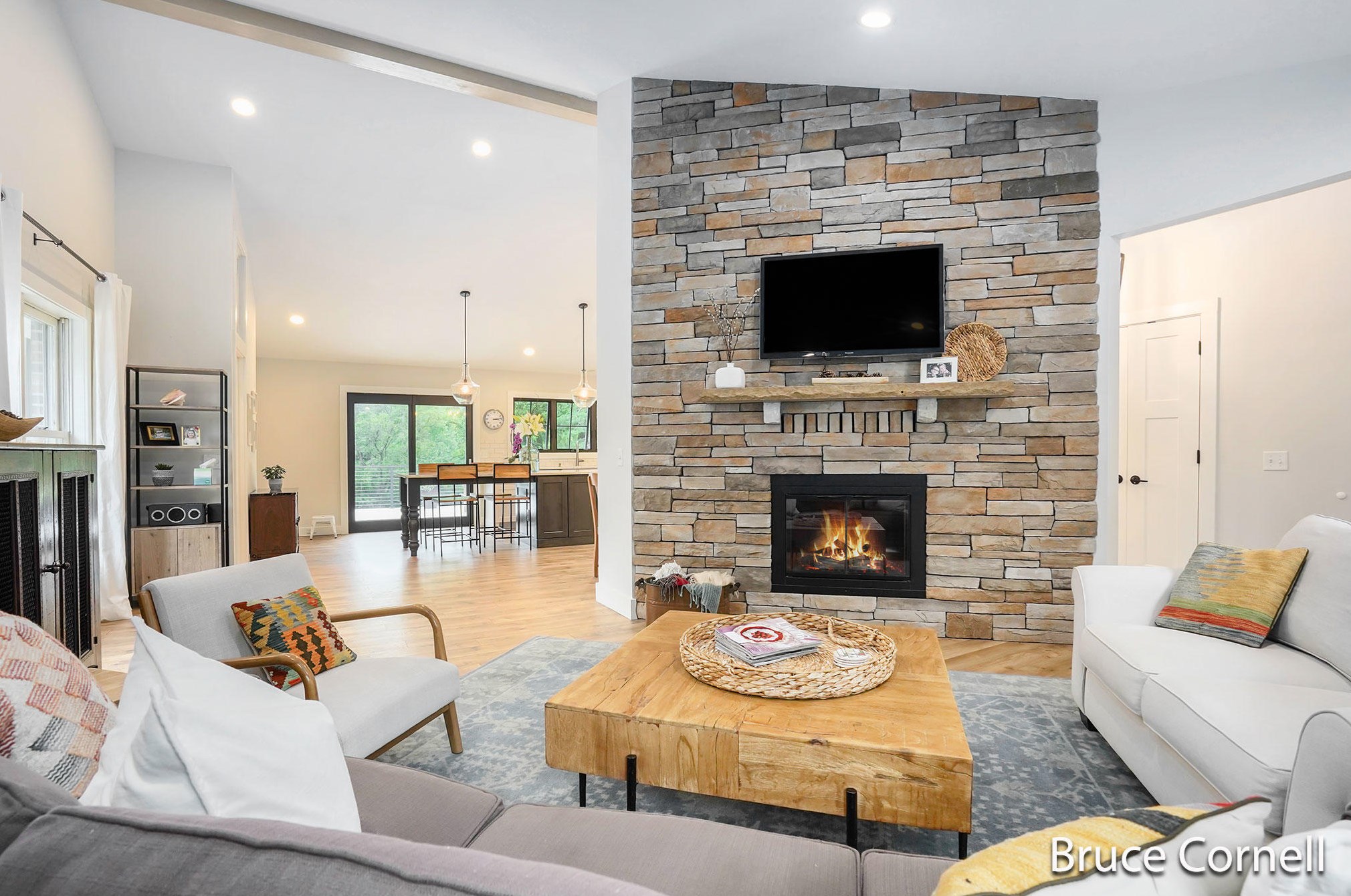 304 Grayfield Ct, Ada, MI 49301-9162