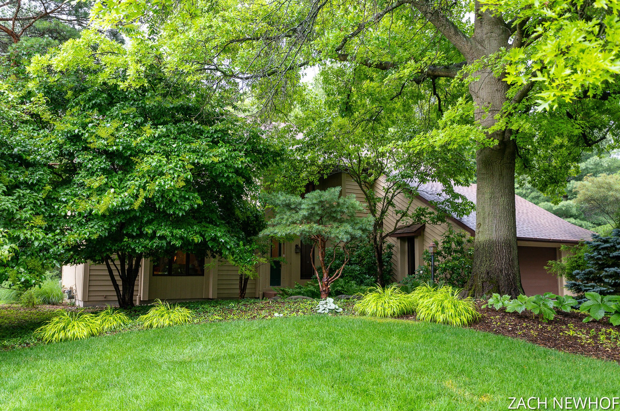 1842 Cascade Farms Dr, Grand Rapids, MI 49546