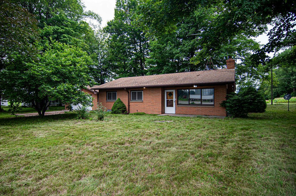 1653 E M 43 Hwy, Freeport, MI 49325