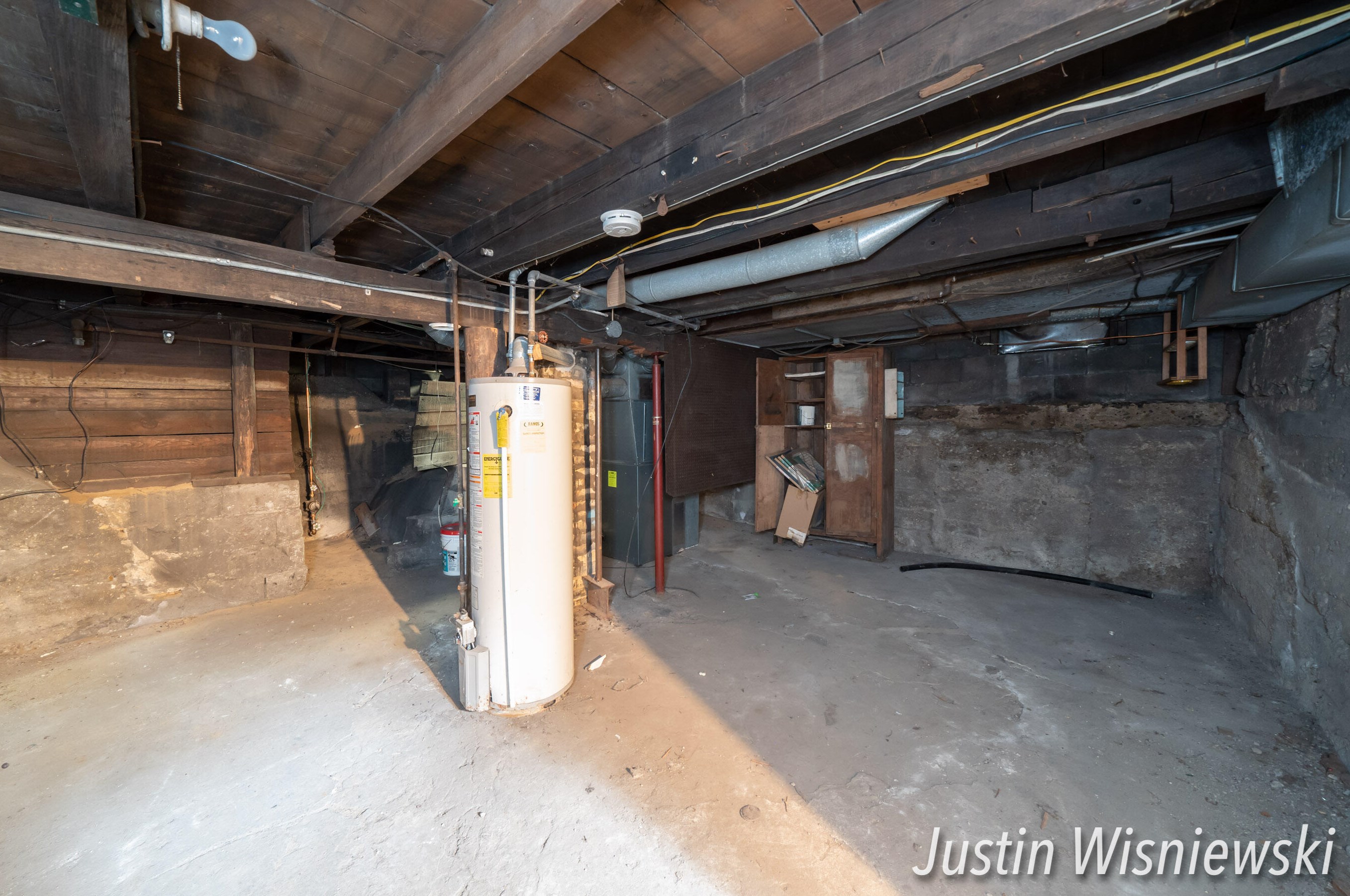 328 Dickinson St, Grand Rapids MI  49507-1543 exterior