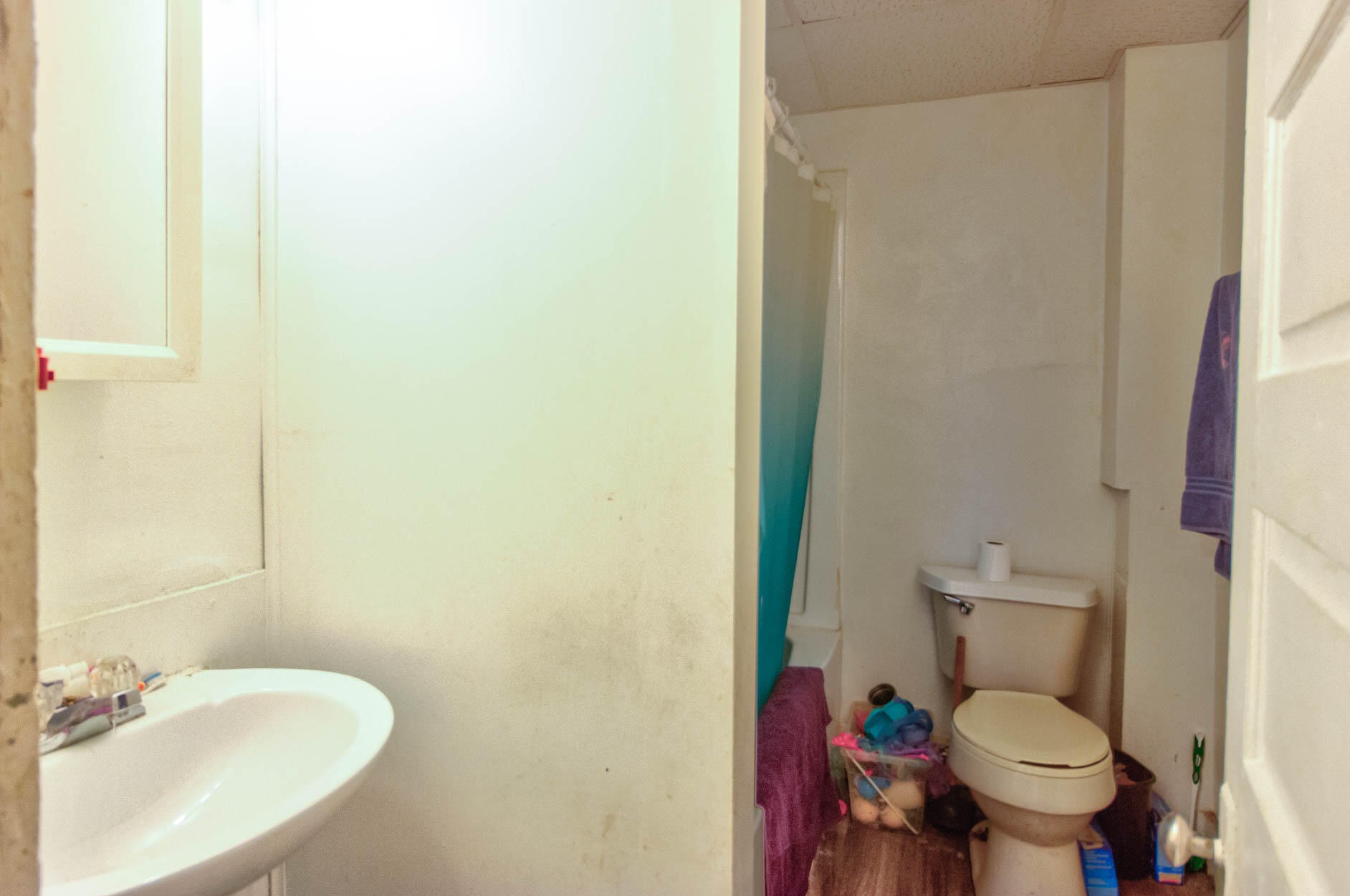 616 Bates St, Grand Rapids MI 49503-5503 exterior