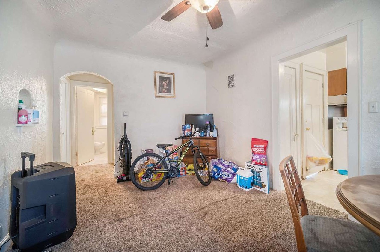 242 High St, Jackson MI 49203-3263 exterior