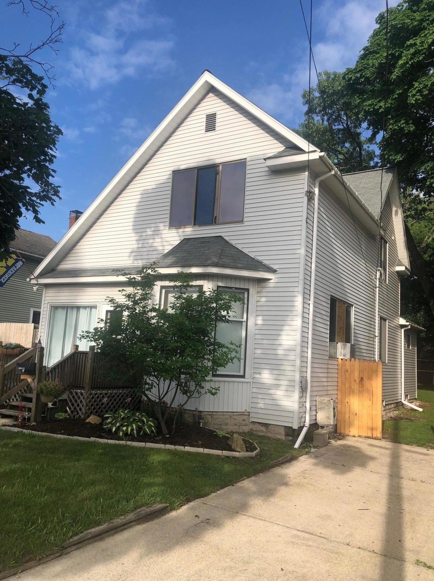 124 Ford St, Stronach, MI 49660-1273