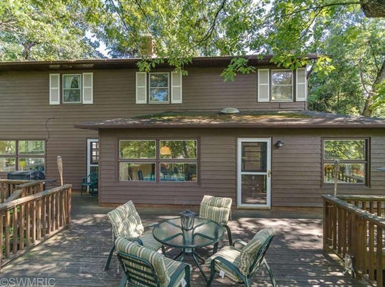46109 Perkins Blvd, Michiana, MI 49117-9077