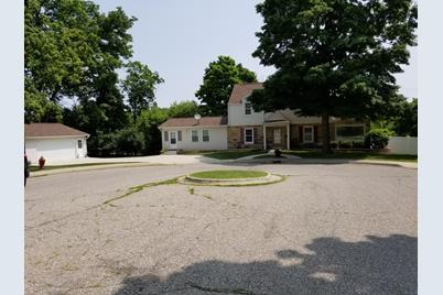 110 Indiana Court - Photo 1