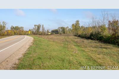 730 64th Street - Photo 1