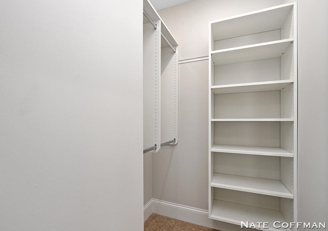 1225 Franklin St, Grand Rapids MI 49507-1236 exterior