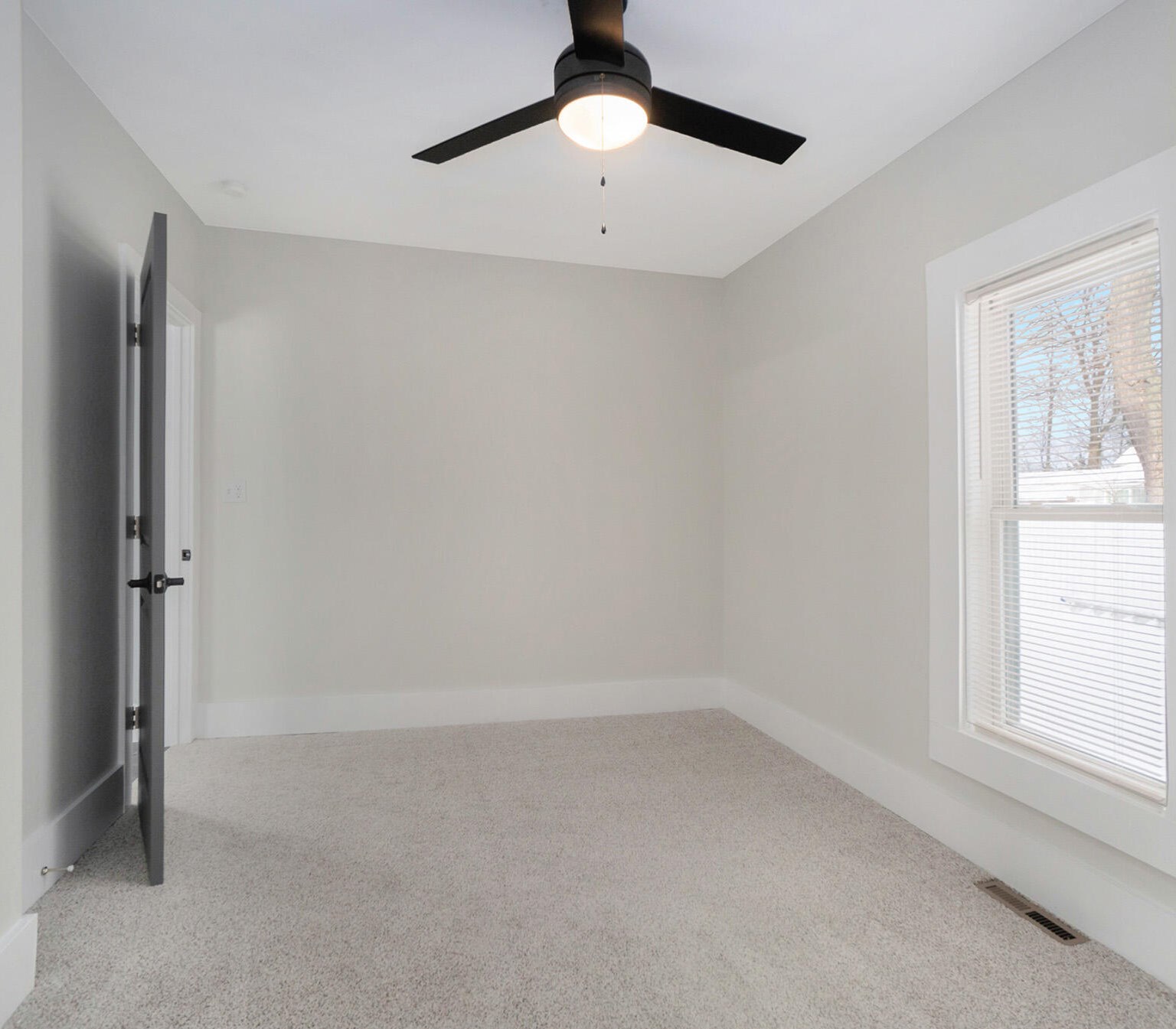 523 State St, Hart MI 49420-1238 exterior