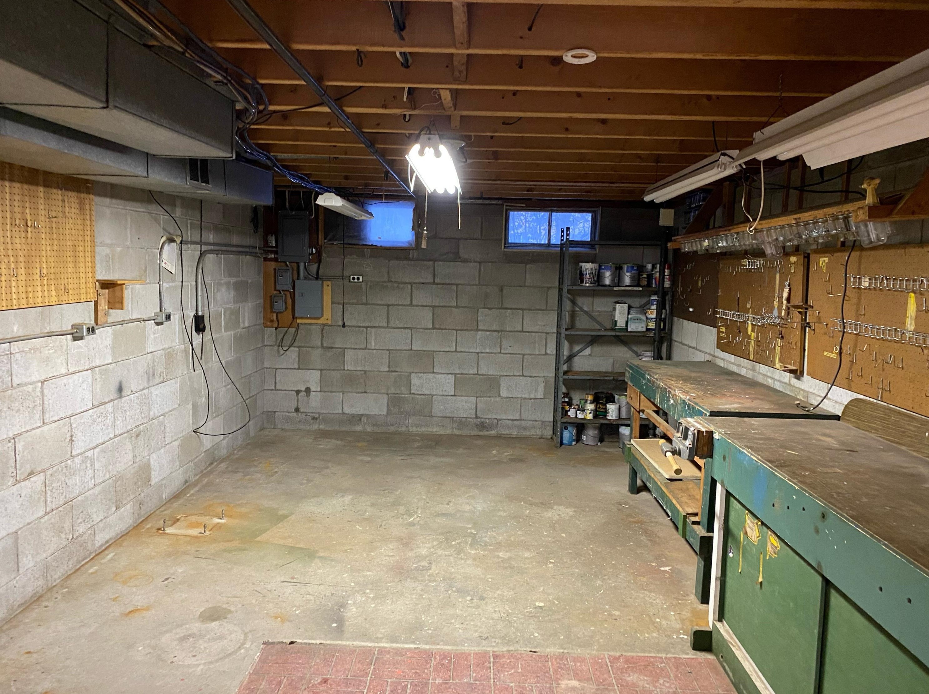 15479 Cricket St, Spring Lake MI 49456-1520 exterior