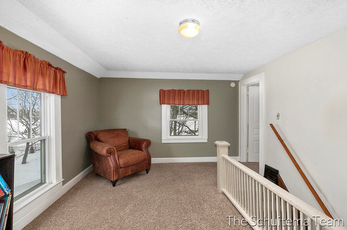 10720 56 Ave, Allendale MI 49401-8352 exterior