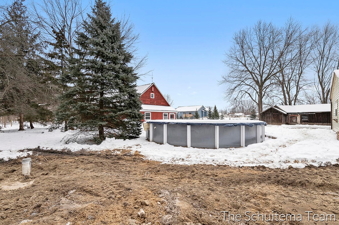 10720 56 Ave, Allendale MI 49401-8352 exterior