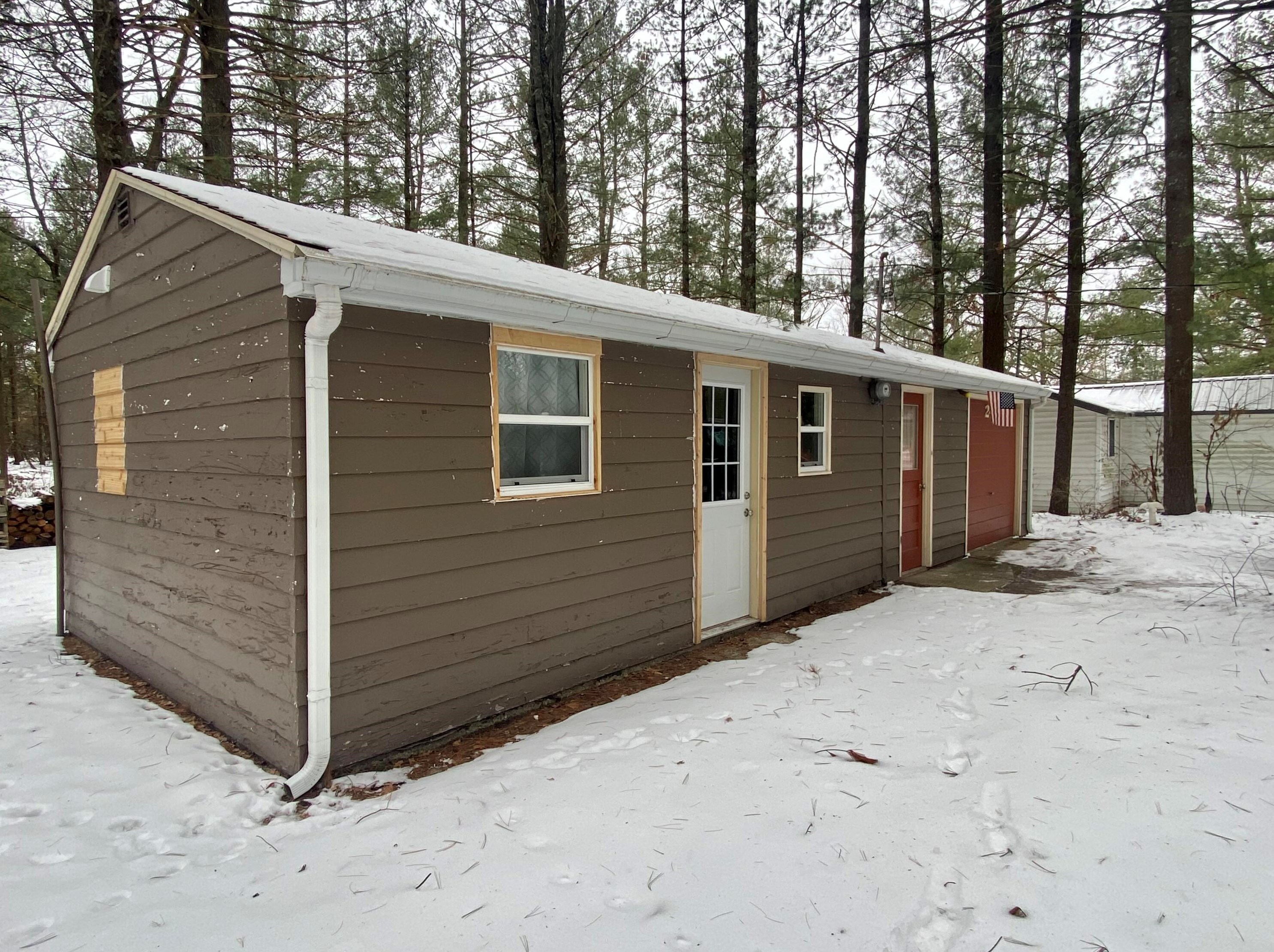 2409 Northland Dr, Baldwin MI  49304-8083 exterior