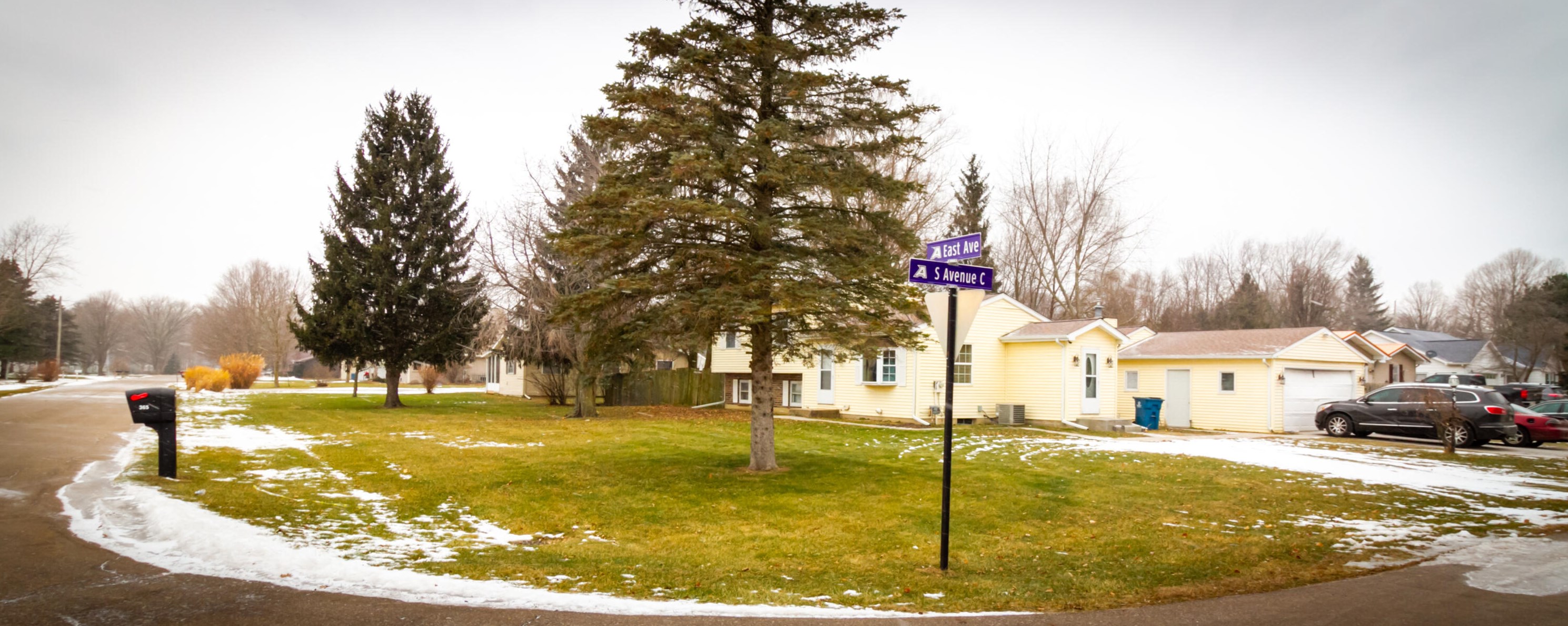 365 East Ave, Athens, MI 49011