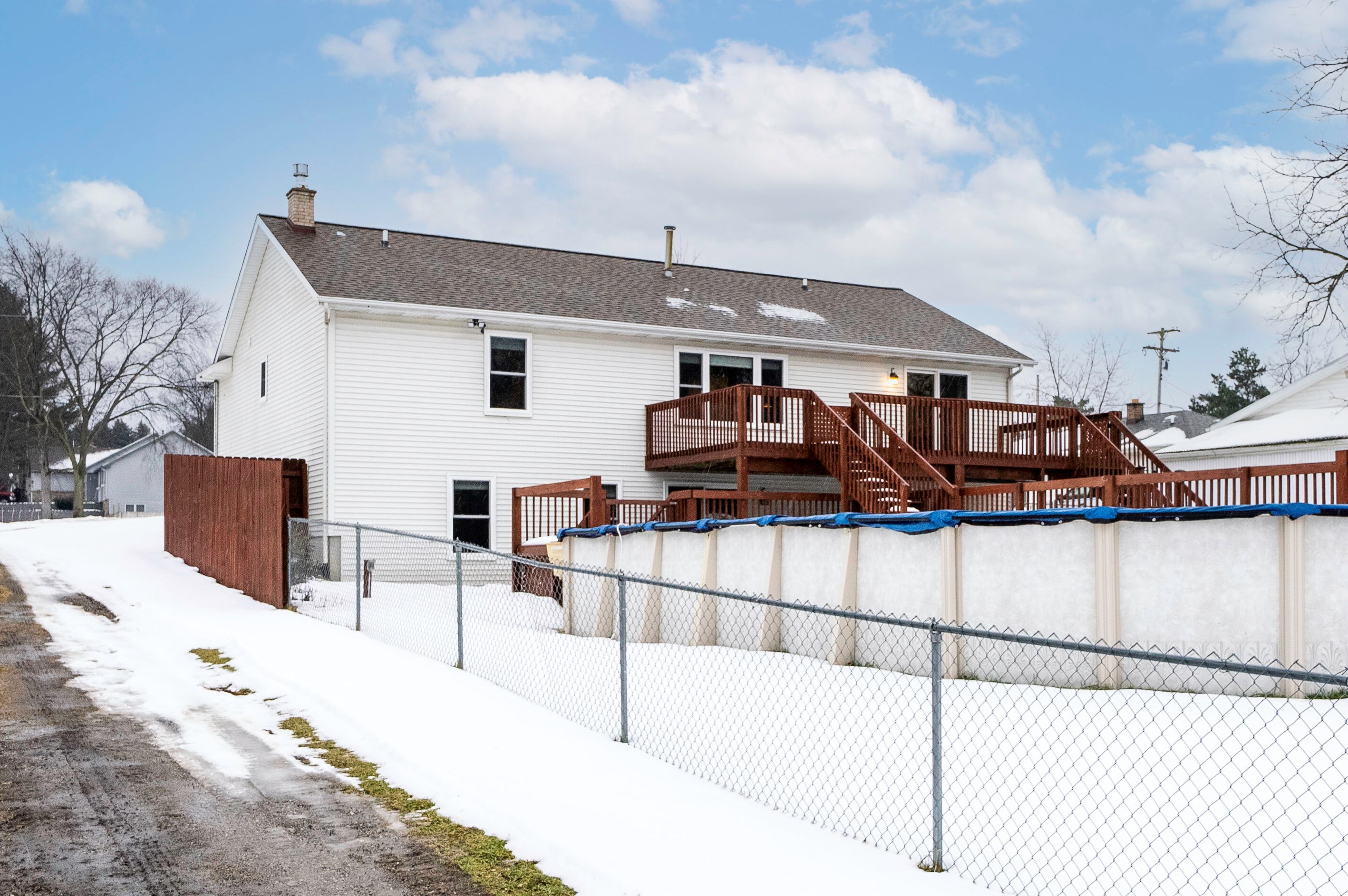 4340 17 St, Dorr MI 49323-9700 exterior