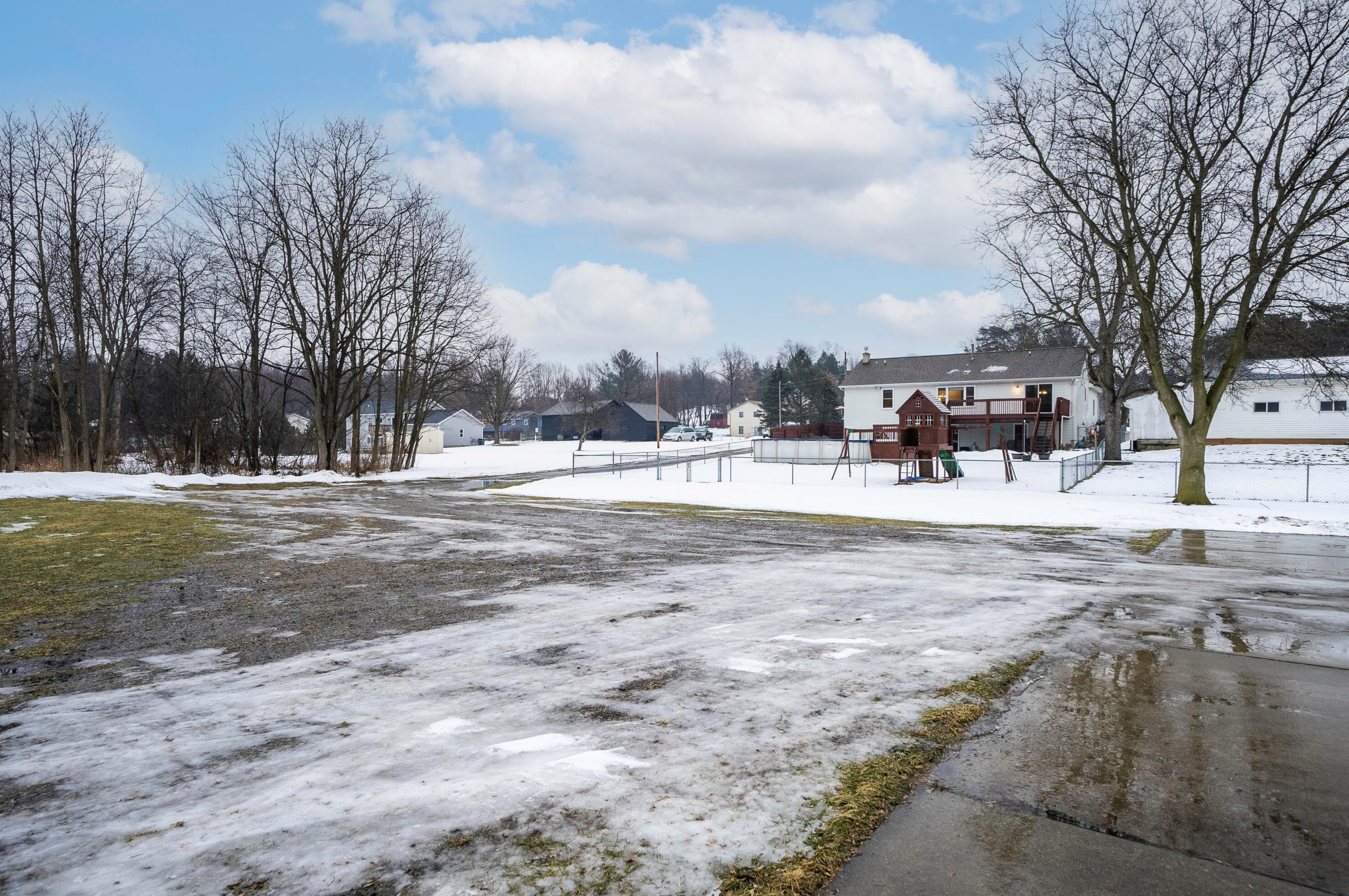 4340 17 St, Dorr MI 49323-9700 exterior