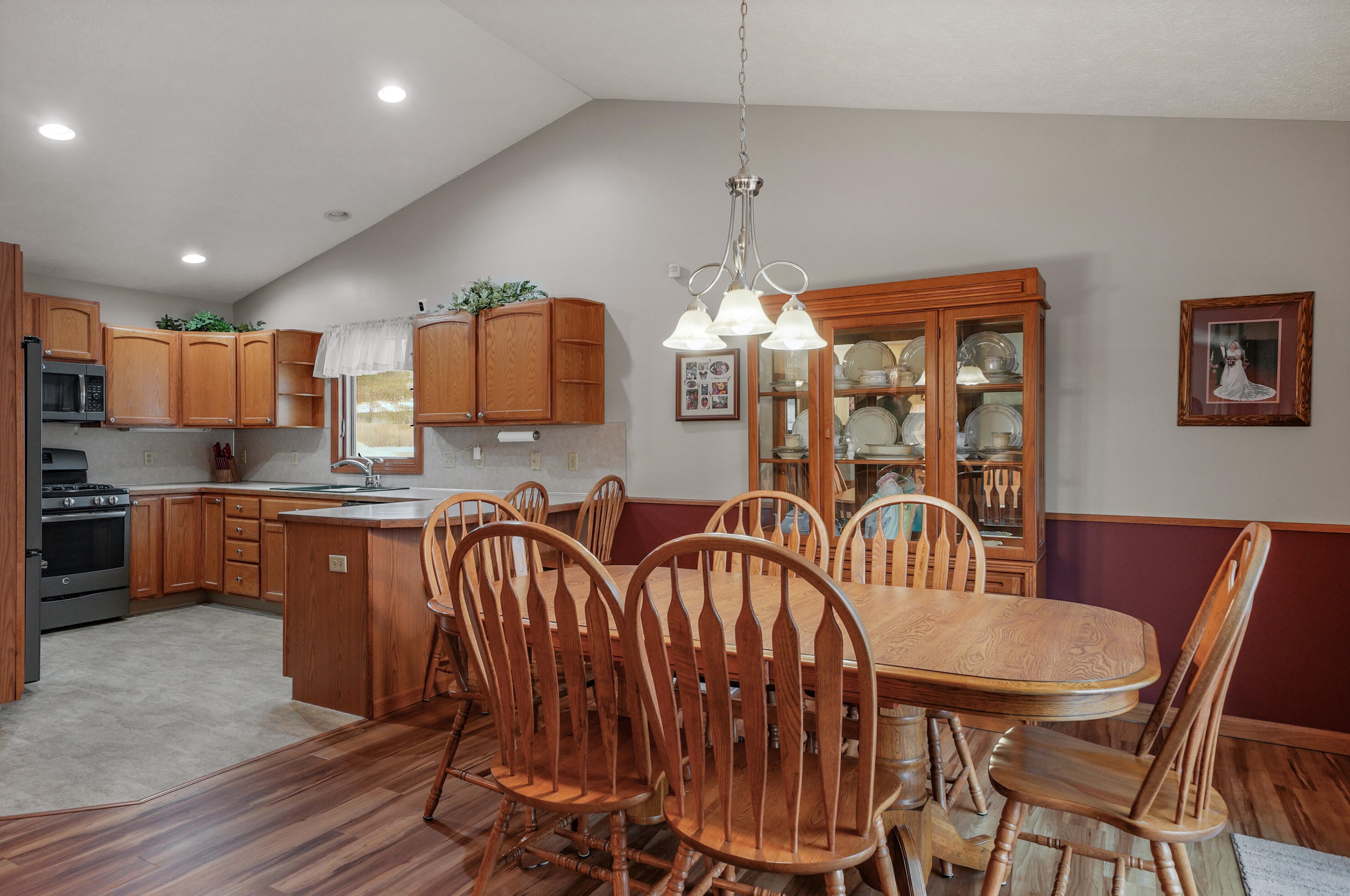 4340 17 St, Dorr MI 49323-9700 exterior