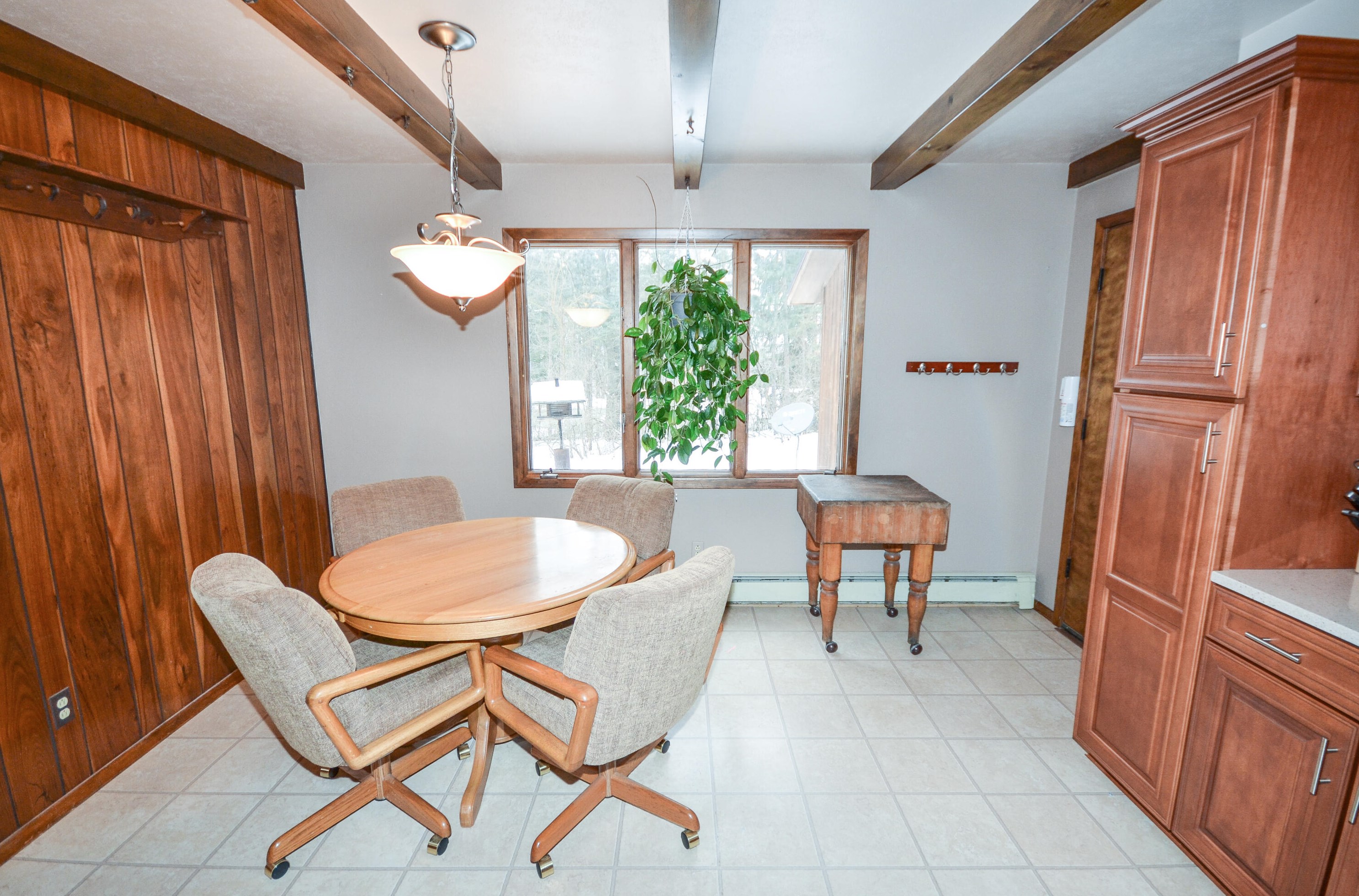 4126 Jackson Rd, Saranac MI 48881-9735 exterior