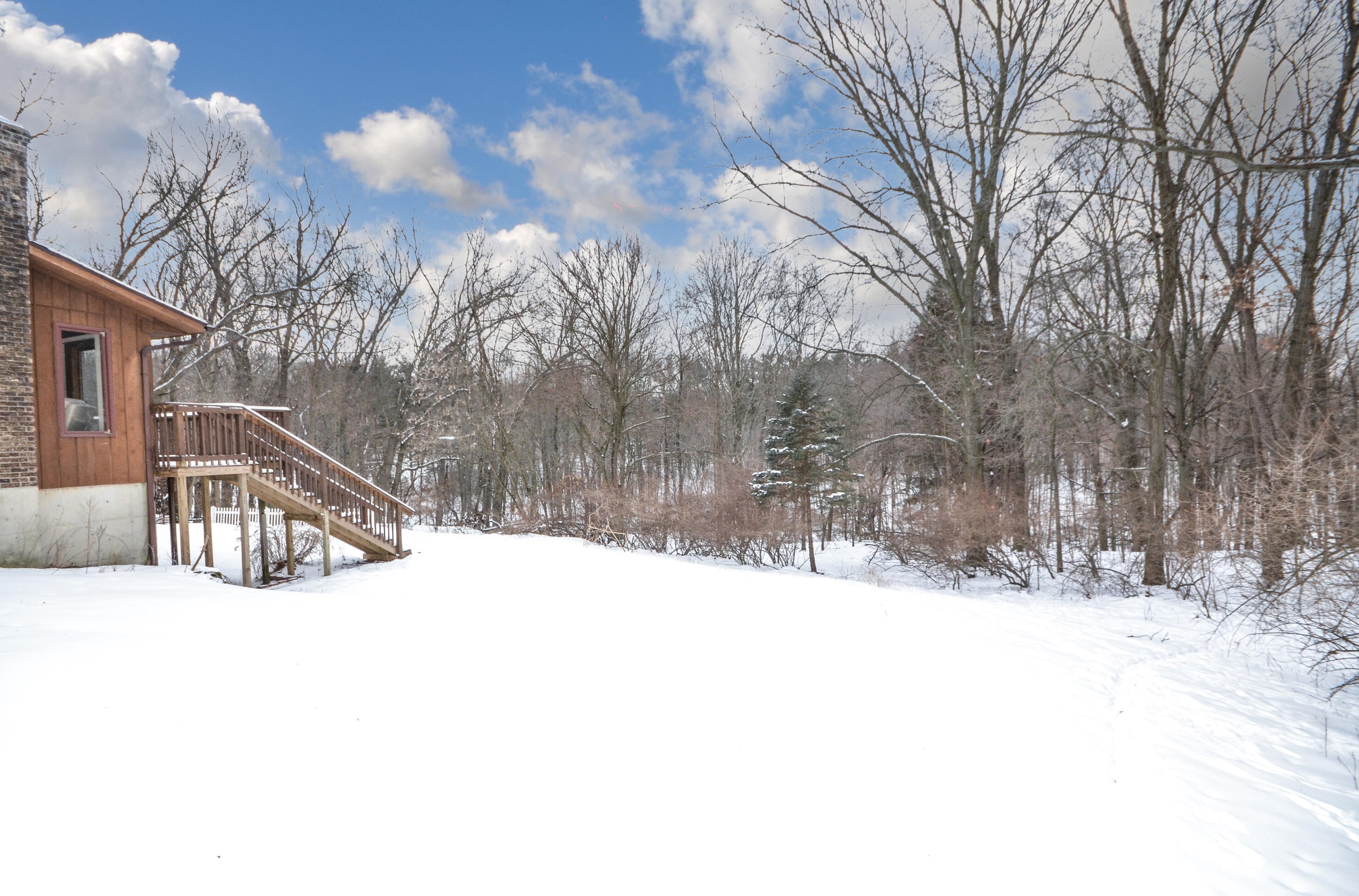 4126 Jackson Rd, Saranac MI 48881-9735 exterior