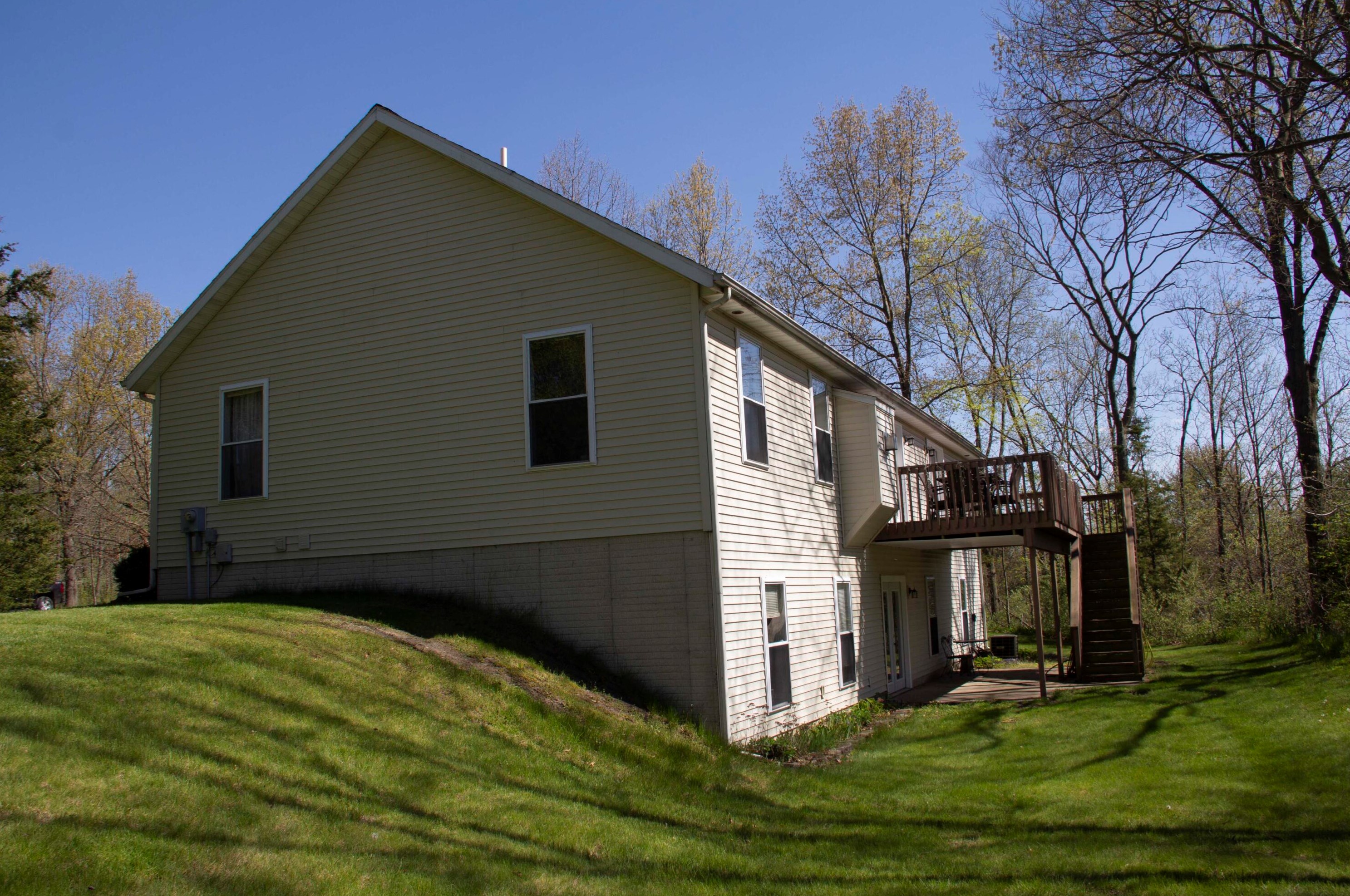 5520 Long Lake Rd, Reading, MI 49274