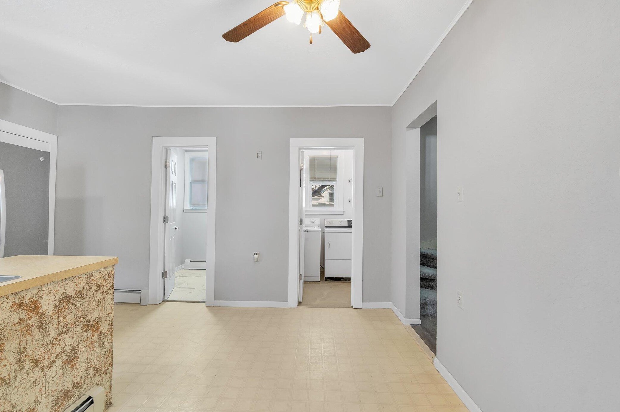 300 Douglas St, Jackson MI  49203-4128 exterior