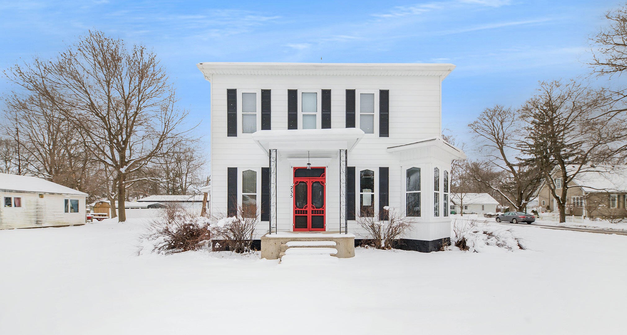 235 N Nottawa St, Mendon, MI 49072